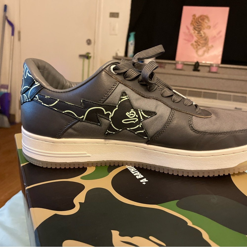 Bape Gray Sneakers for Casual Style - Picture 3 of 16